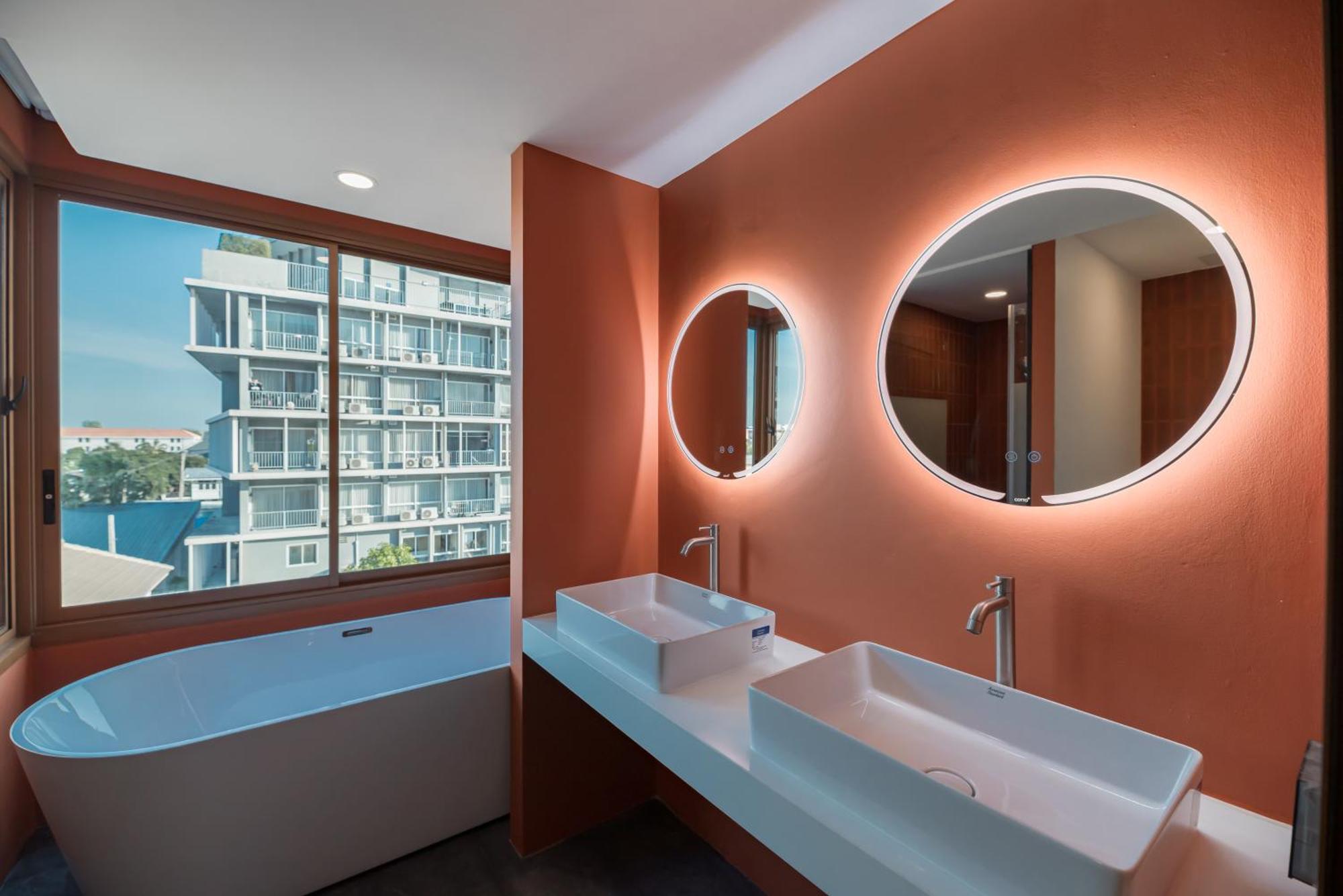 Blu Monkey Hub And Hotel Bangsaen Room photo
