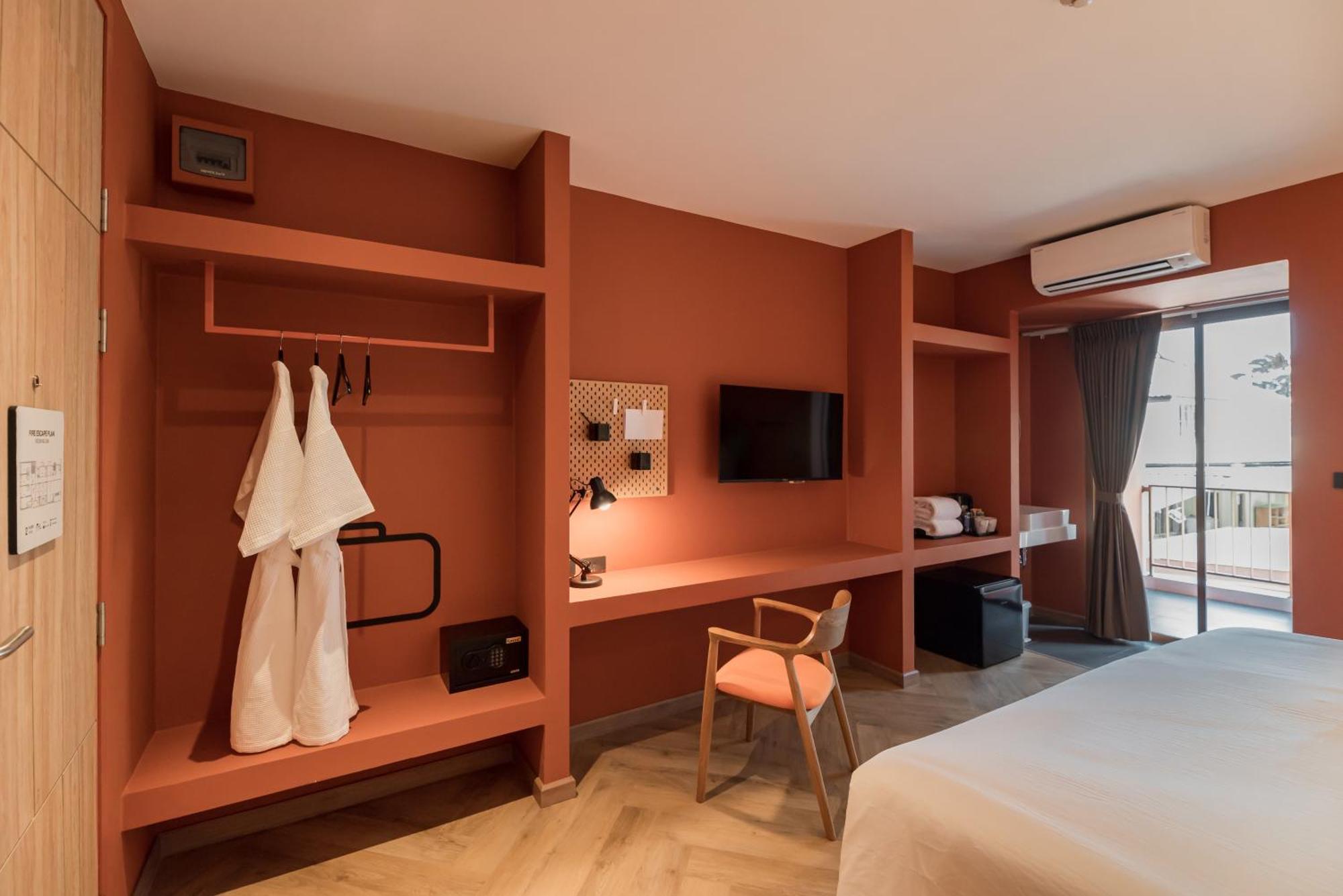 Blu Monkey Hub And Hotel Bangsaen Room photo
