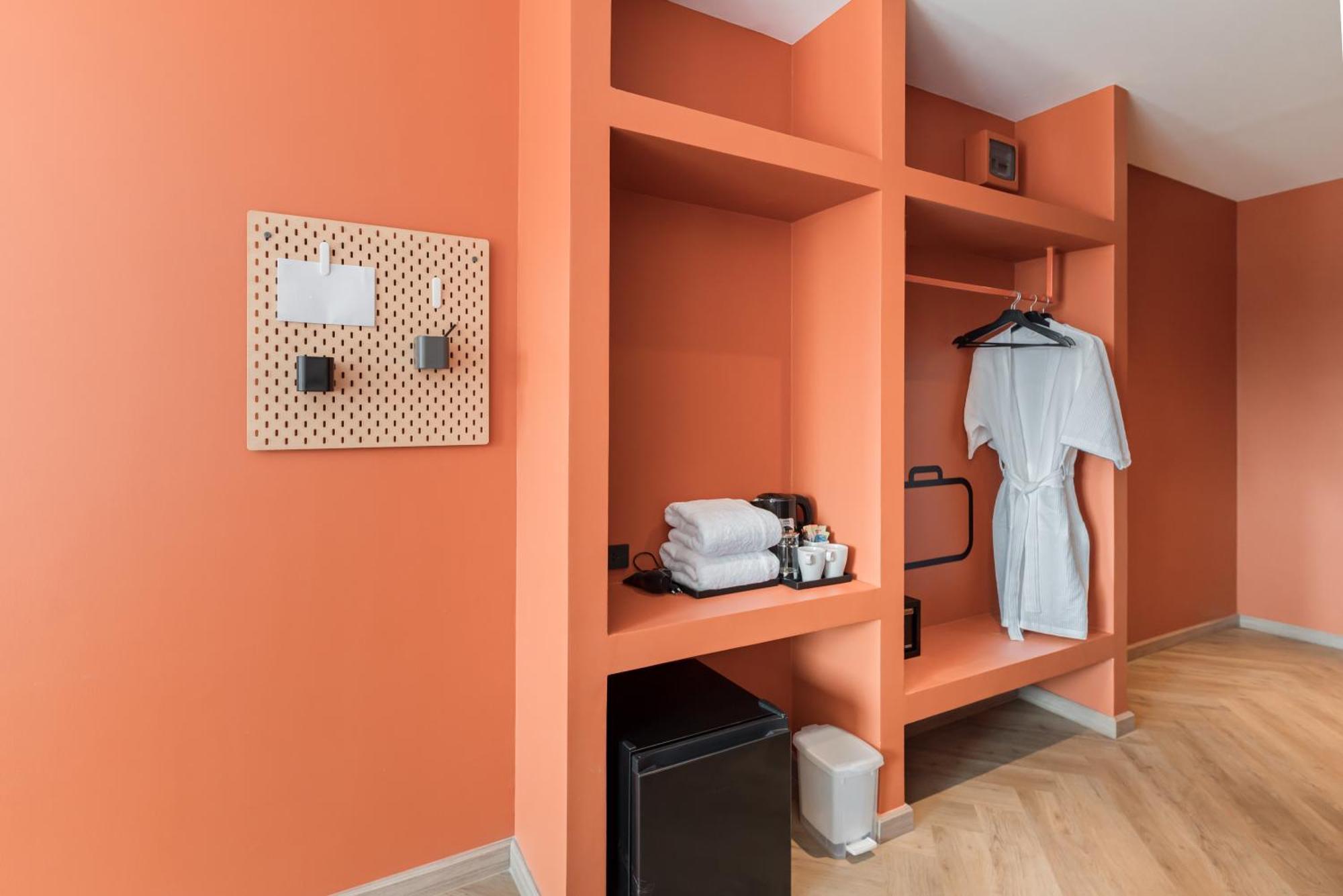 Blu Monkey Hub And Hotel Bangsaen Room photo